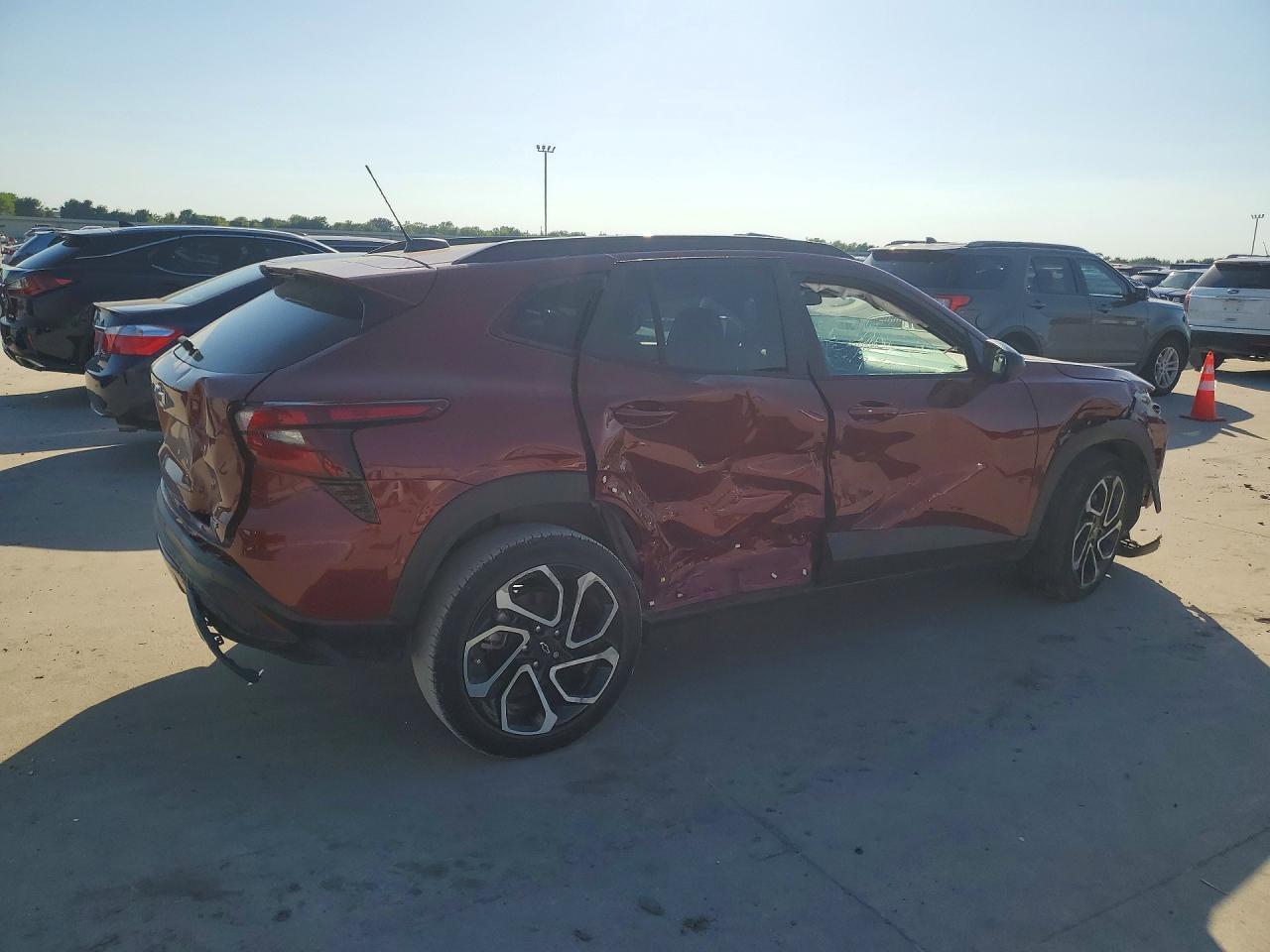 2025 Chevrolet Trax 2Rs - Фото 3