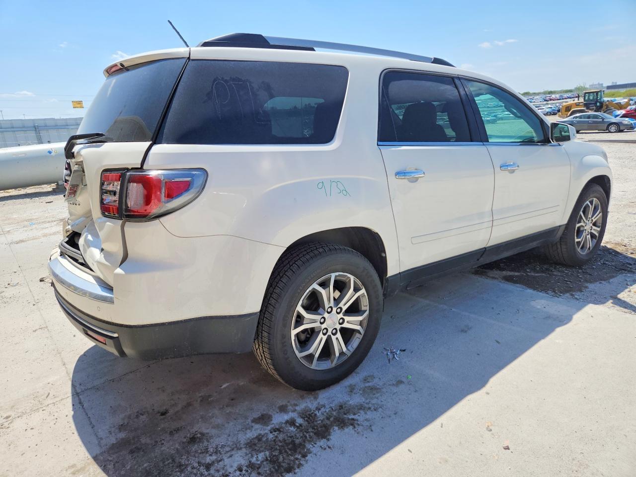 2014 GMC Acadia Slt-1 - Image 3