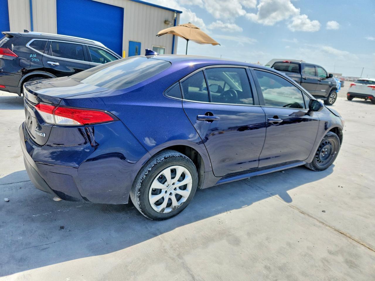 2024 Toyota Corolla Hybrid Le - Фото 3