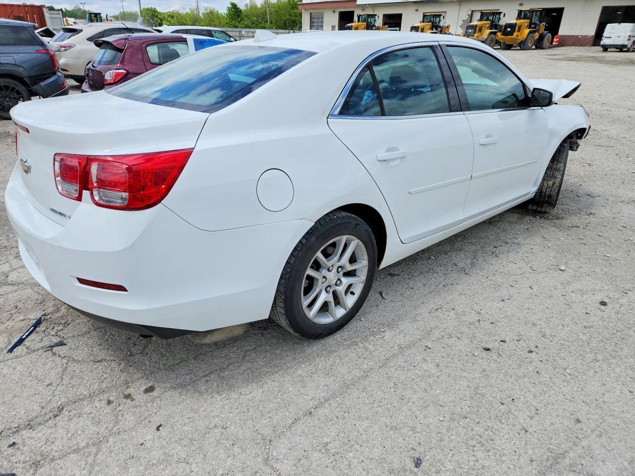 2013 Chevrolet Malibu 1Lt - Image 3