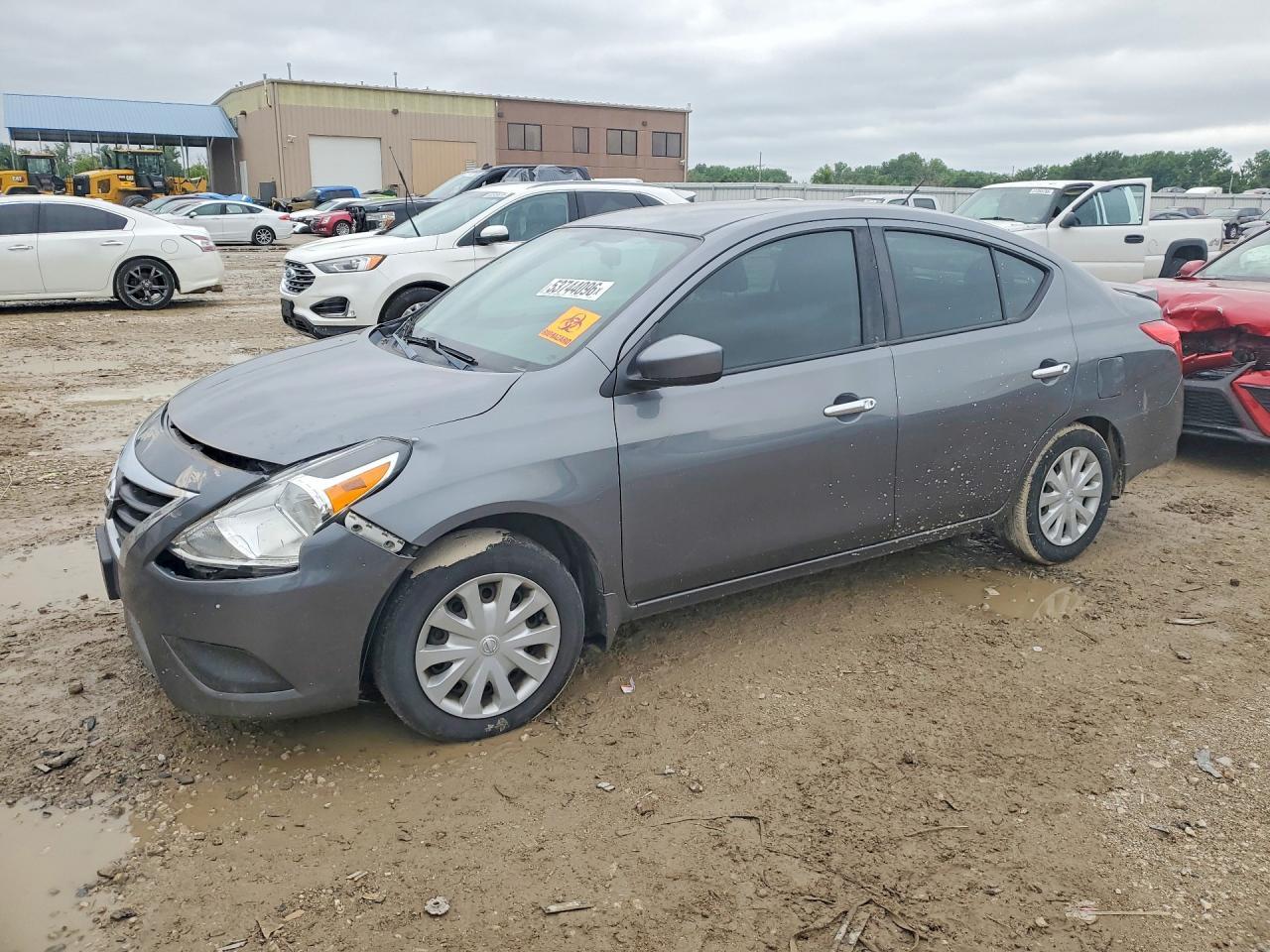 2018 Nissan Versa
