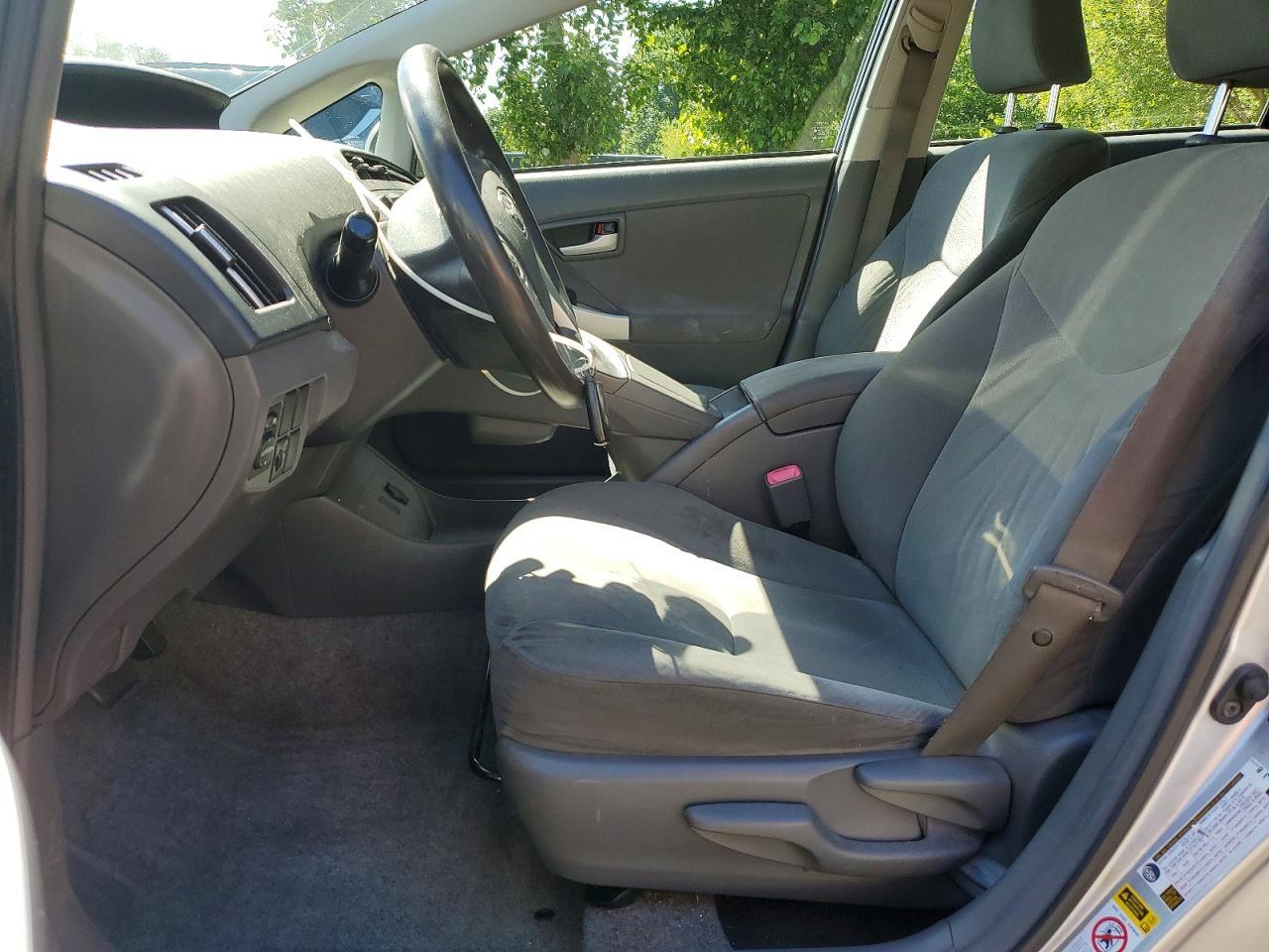 2010 Toyota Prius Iii - Фото 7
