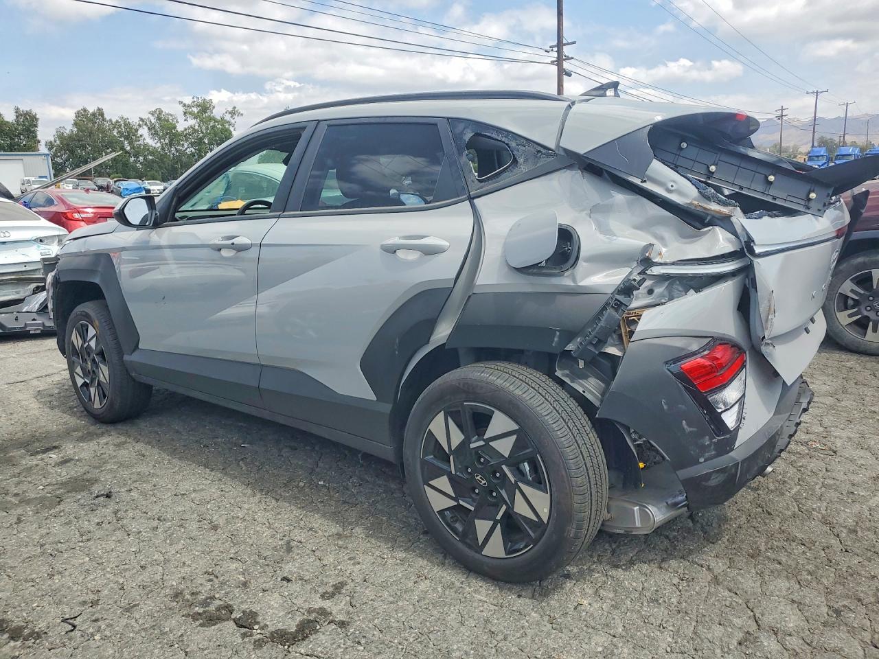 2025 Hyundai Kona Sel - Фото 2