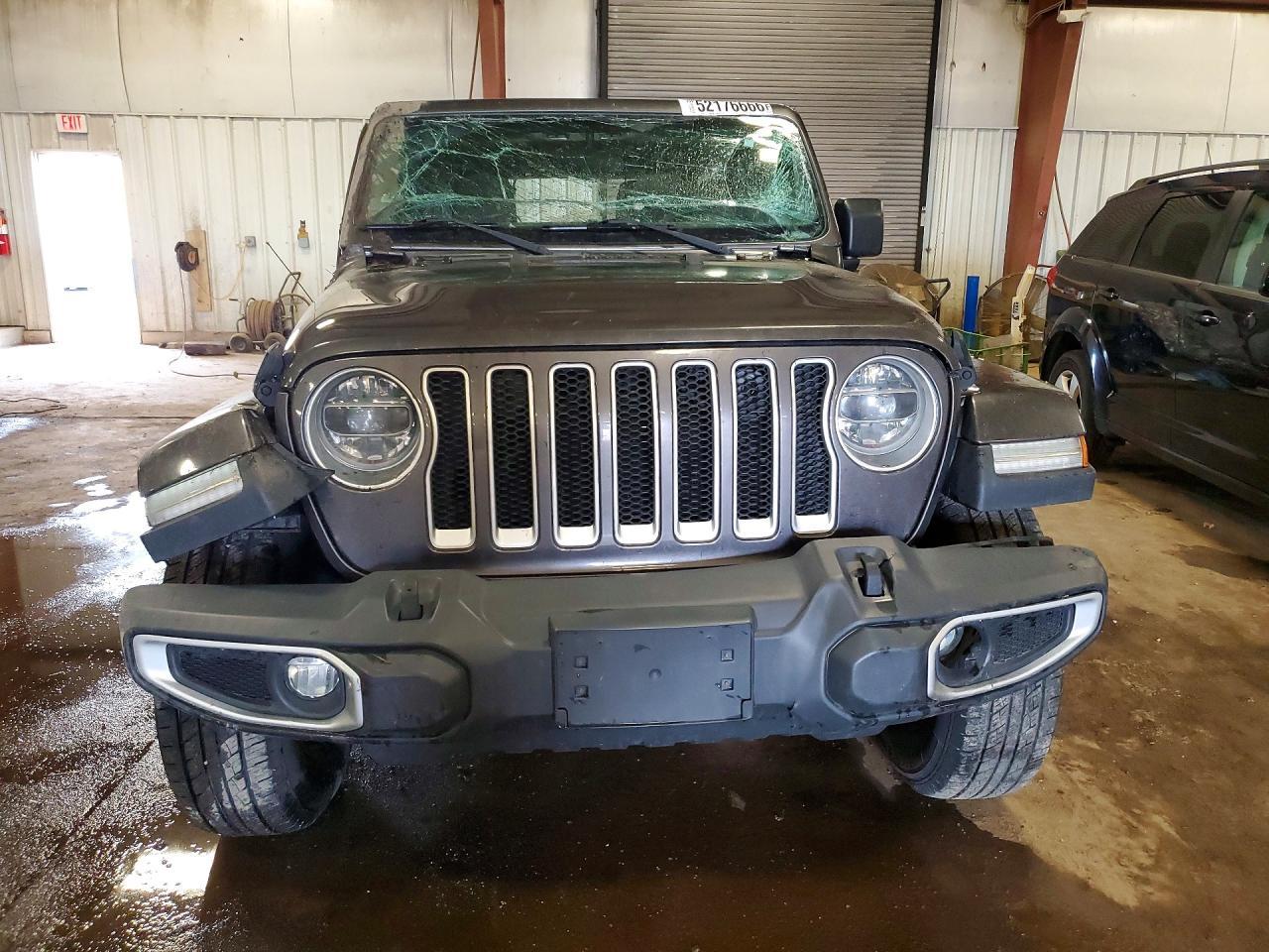 2018 Jeep Wrangler Unlimited Sahara - Фото 5
