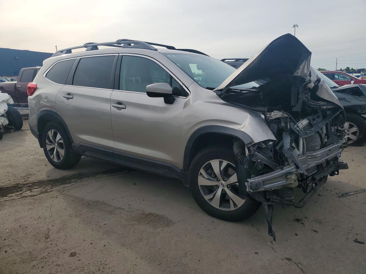 2020 Subaru Ascent Premium - Фото 4
