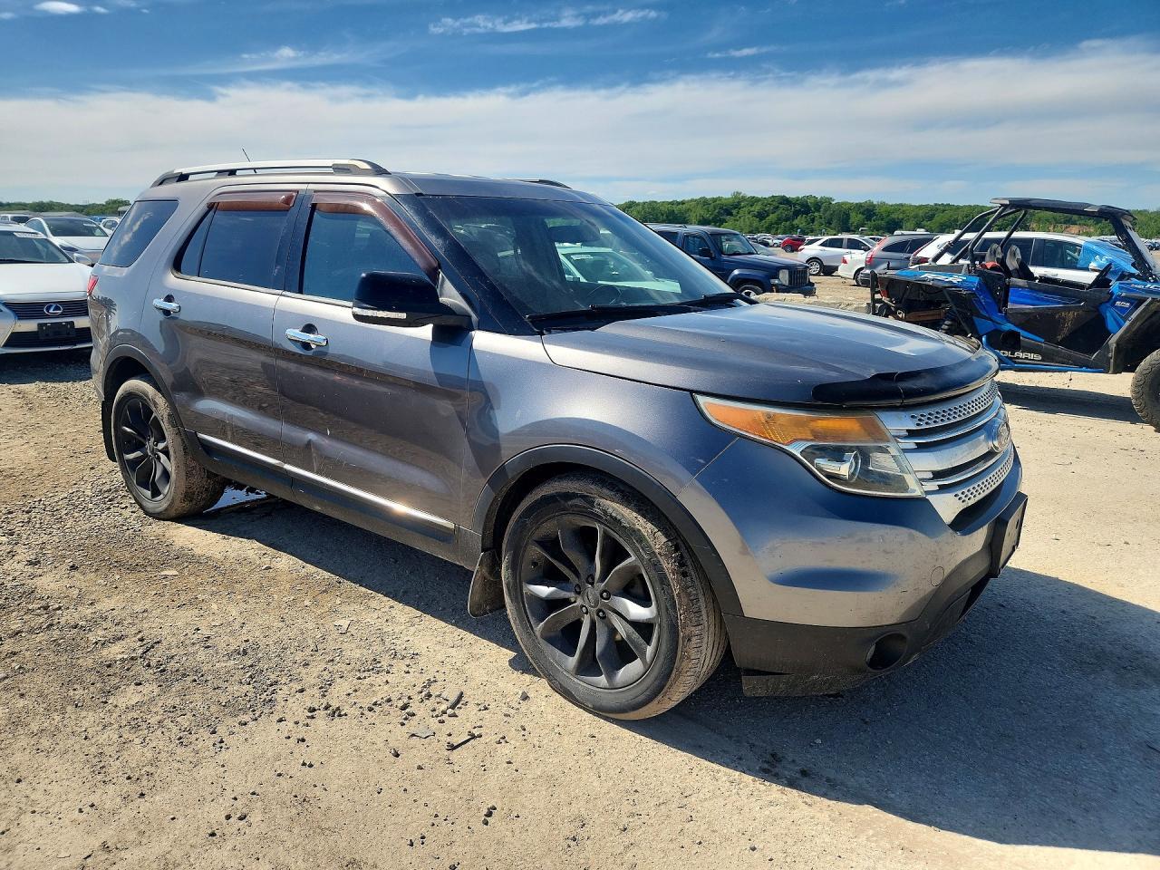 2012 Ford Explorer Xlt - Image 4