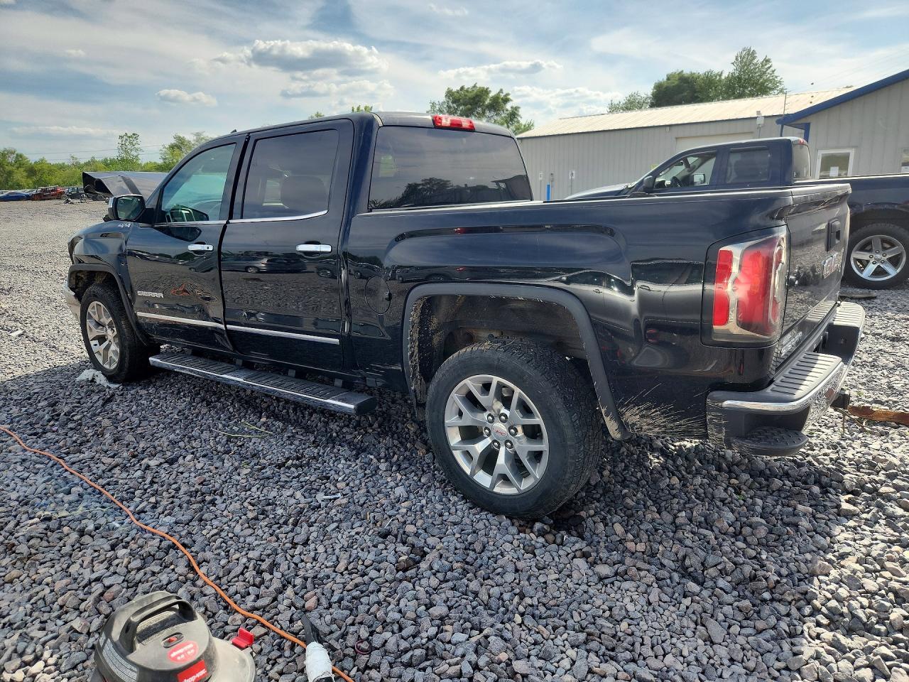 2018 GMC Sierra K1500 Slt - Фото 2