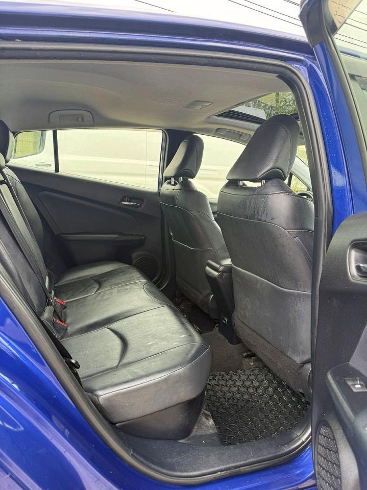 2017 Toyota Prius Two Eco - Фото 6