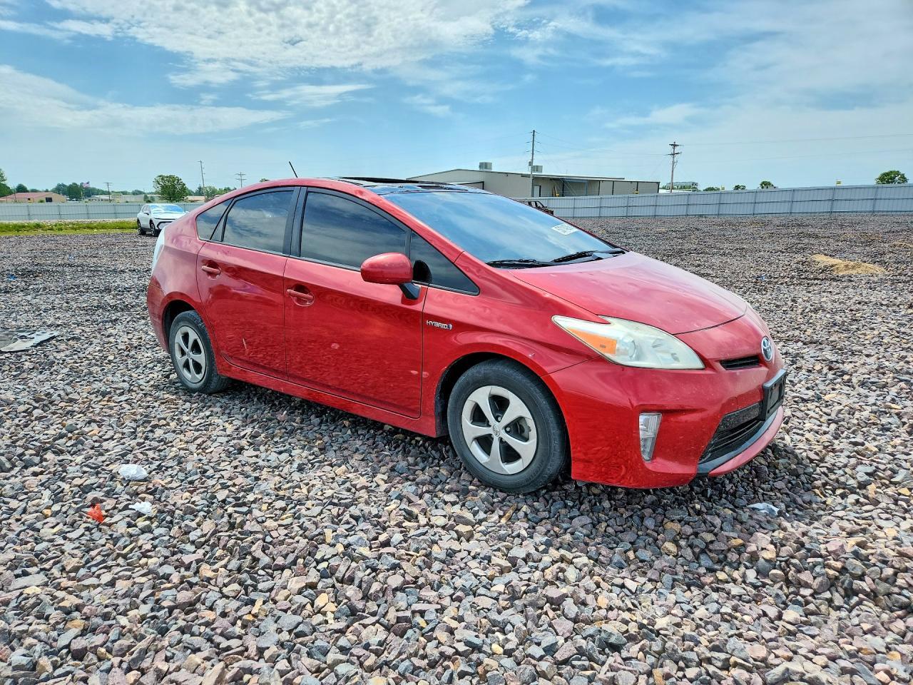 2013 Toyota Prius Four - Image 4