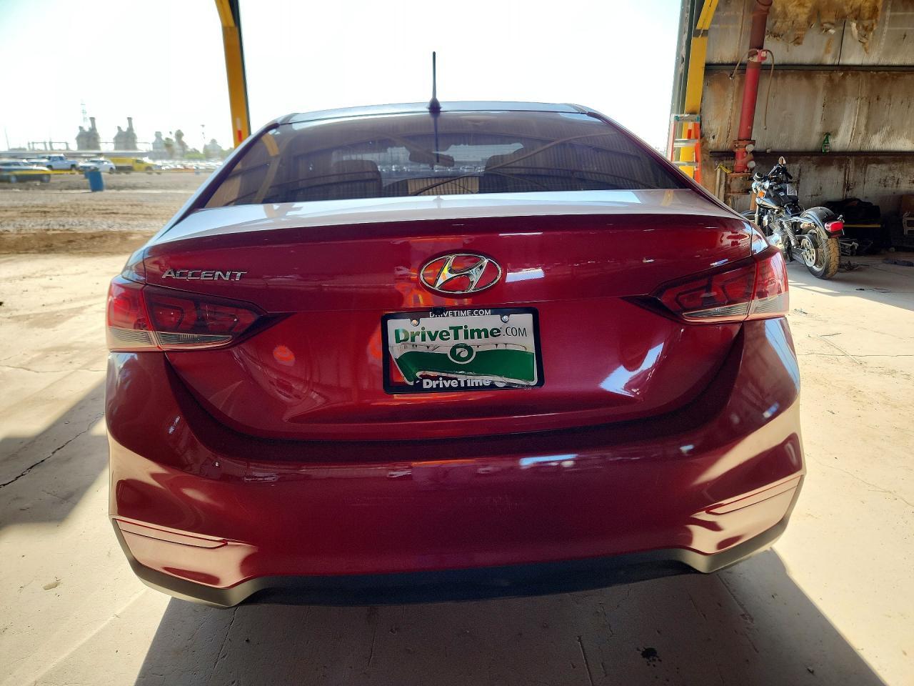 2021 Hyundai Accent Se - Фото 6