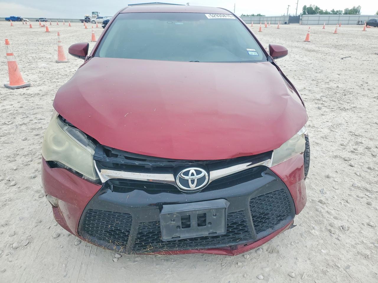 2016 Toyota Camry Se - Фото 5