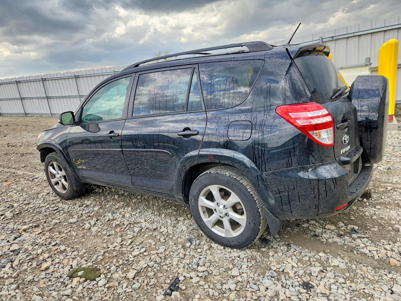 2011 Toyota Rav4 Limited - Фото 2