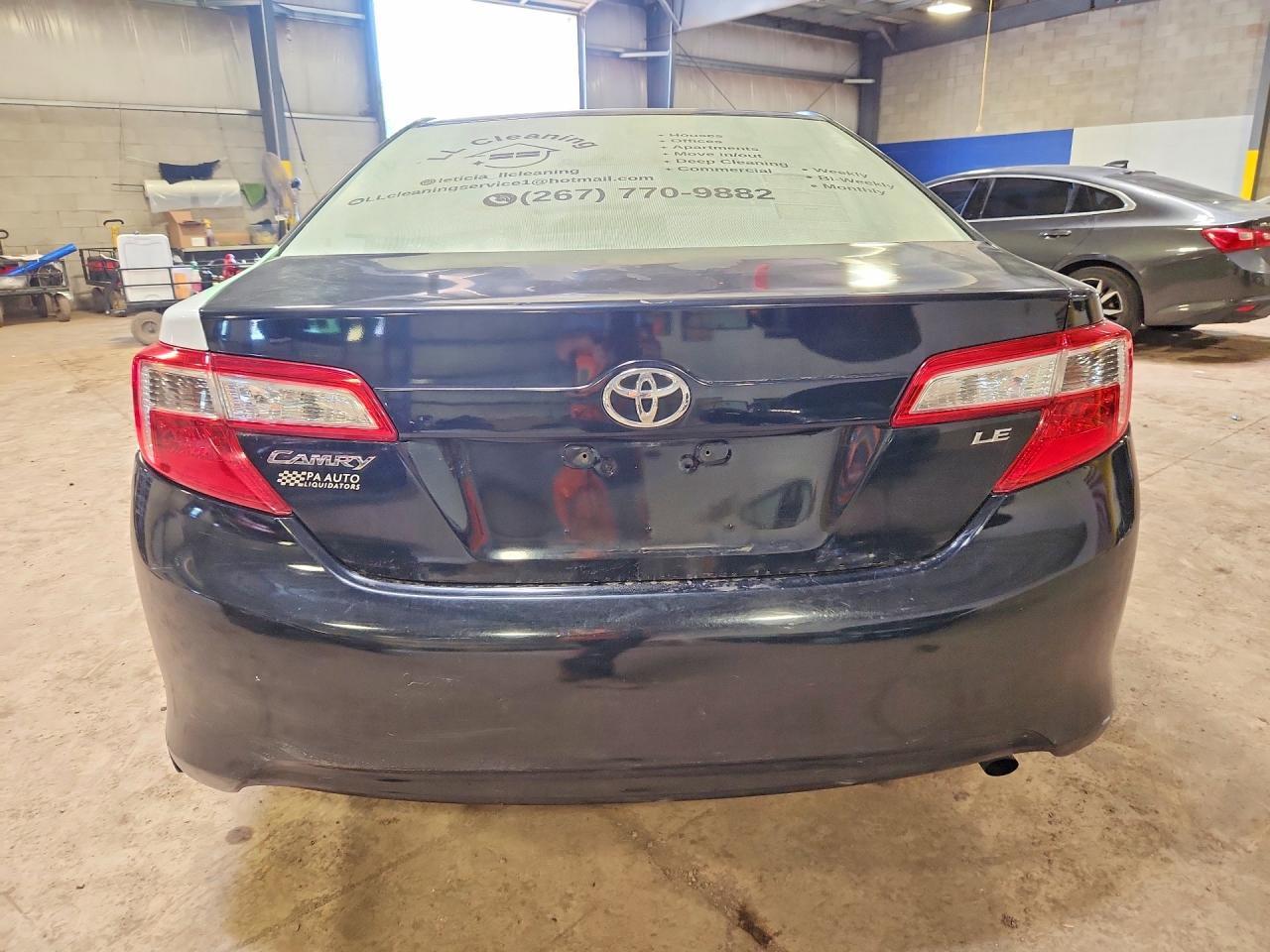 2013 Toyota Camry Le - Фото 6