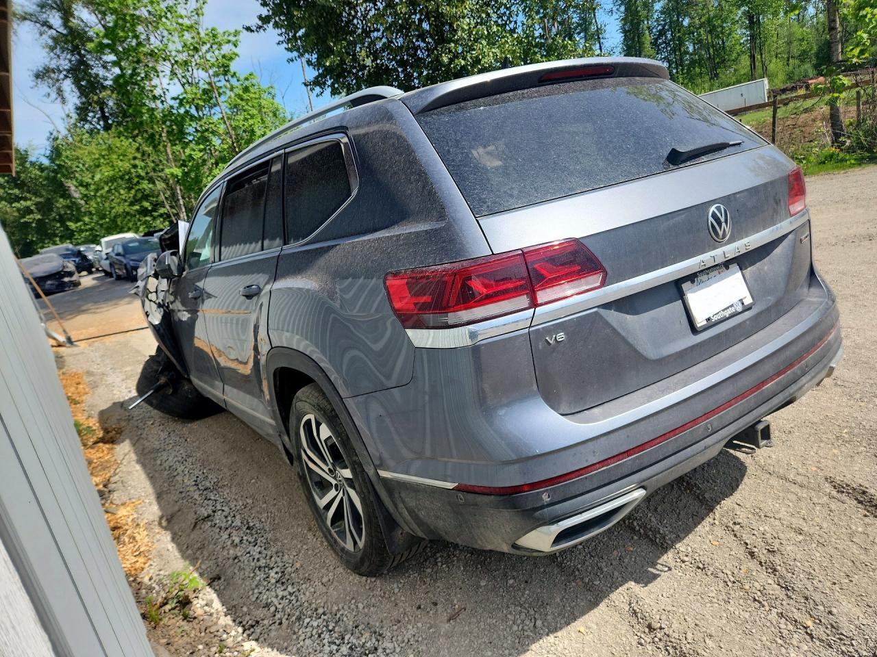 2021 Volkswagen Atlas Sel Premium - Фото 2