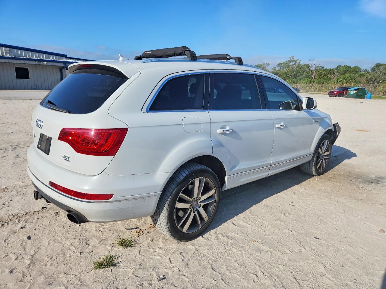 2015 Audi Q7 Premium Plus - Image 3