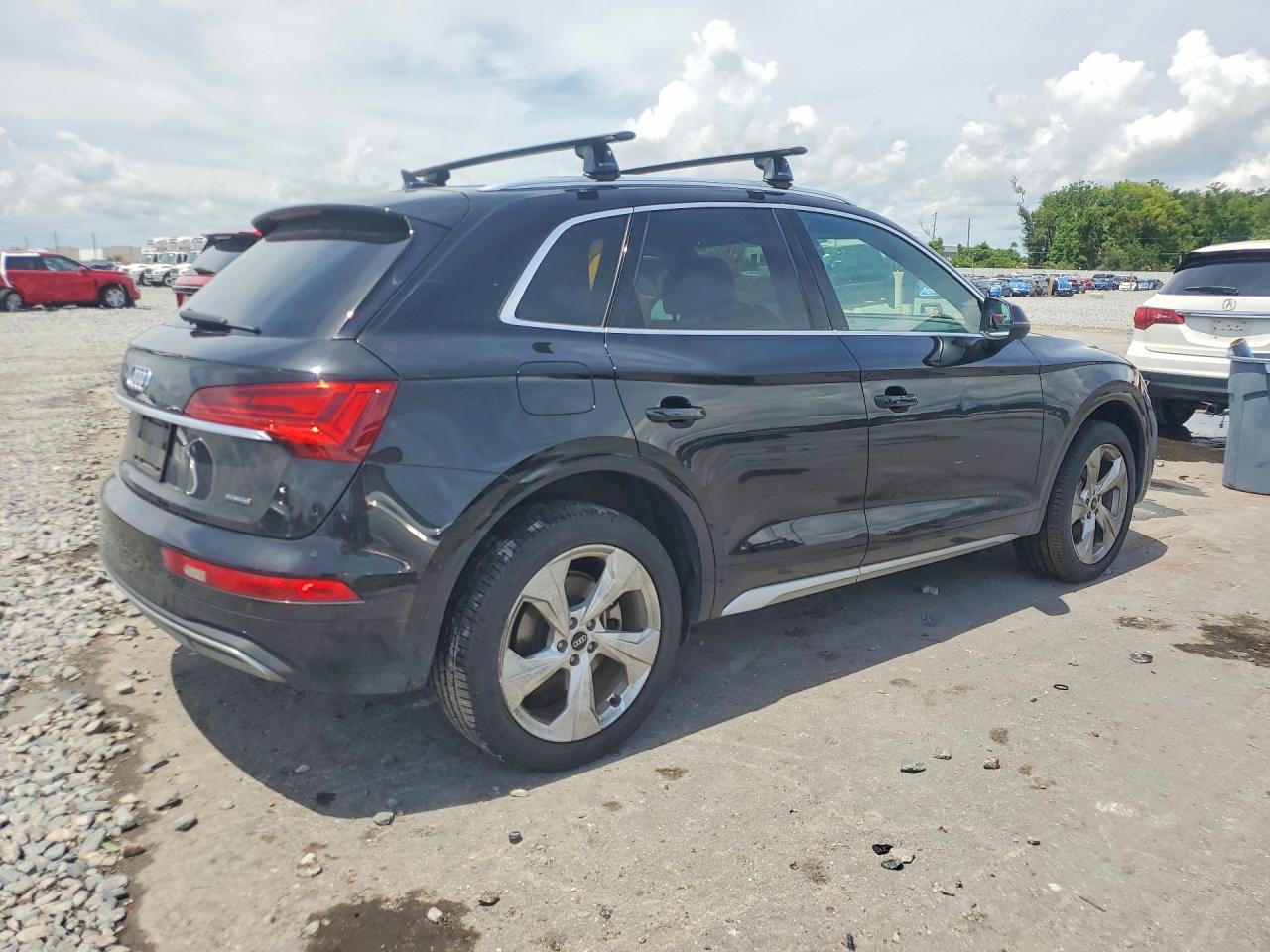 2021 Audi Q5 Premium Plus - Image 3