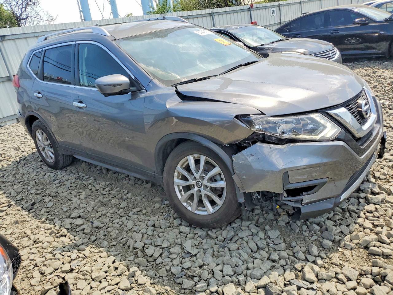 2017 Nissan Rogue Sv - Фото 4