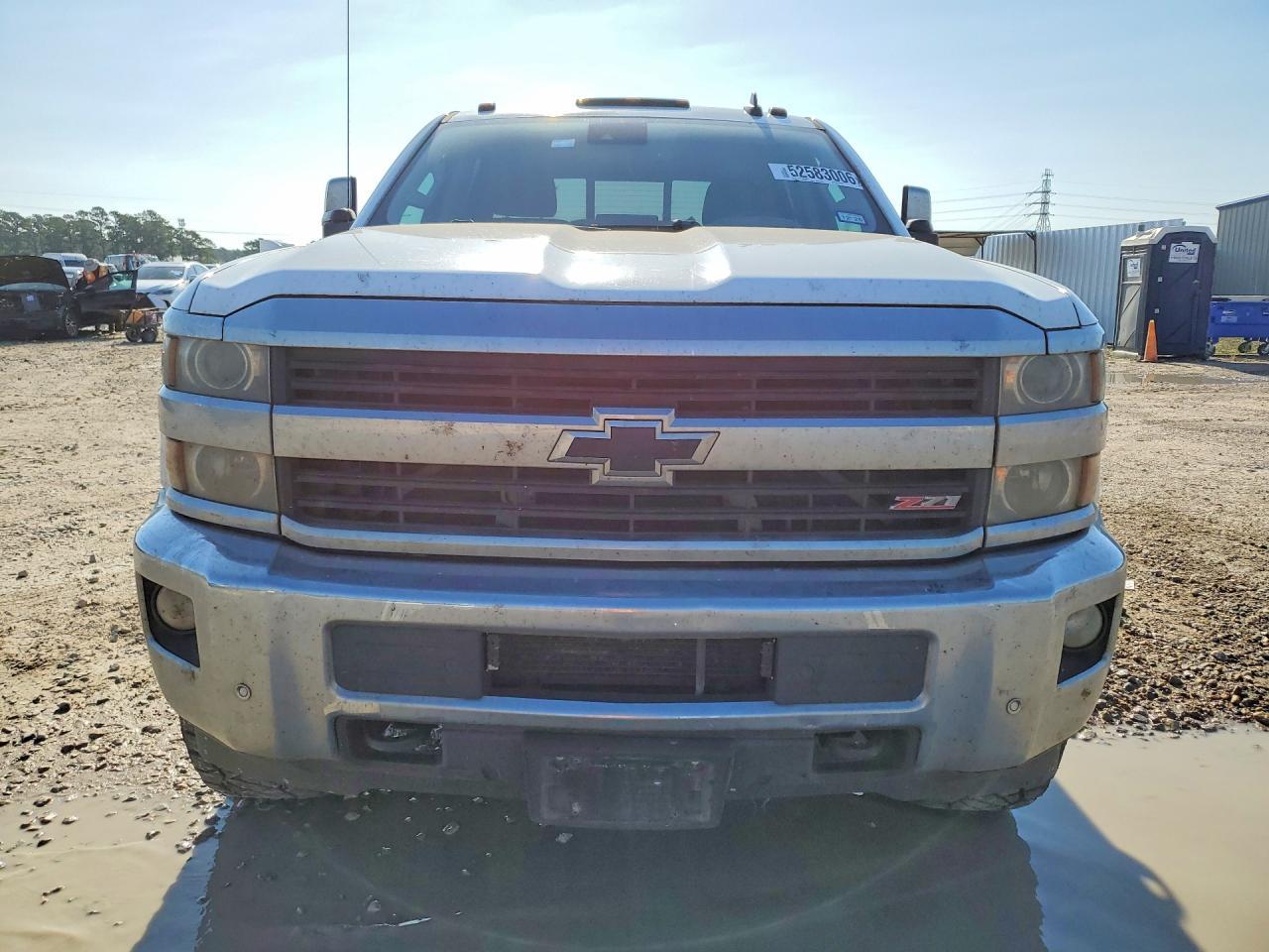 2016 Chevrolet Silverado - Фото 5