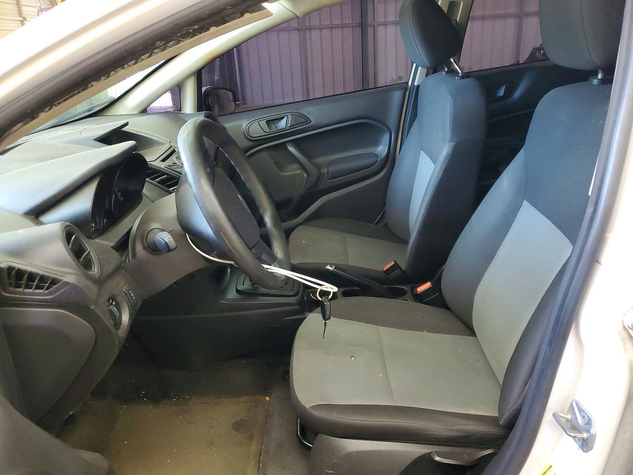 2018 Ford Fiesta S - Фото 7