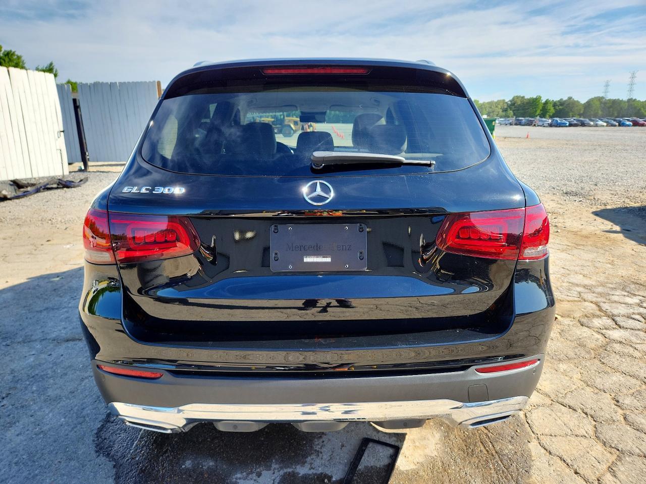 2022 Mercedes-Benz Glc 300 - Image 6