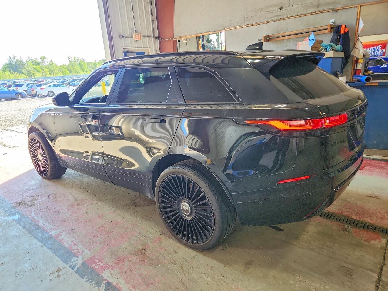 2019 Land Rover Range Rover Velar R-Dynamic Se - Фото 2