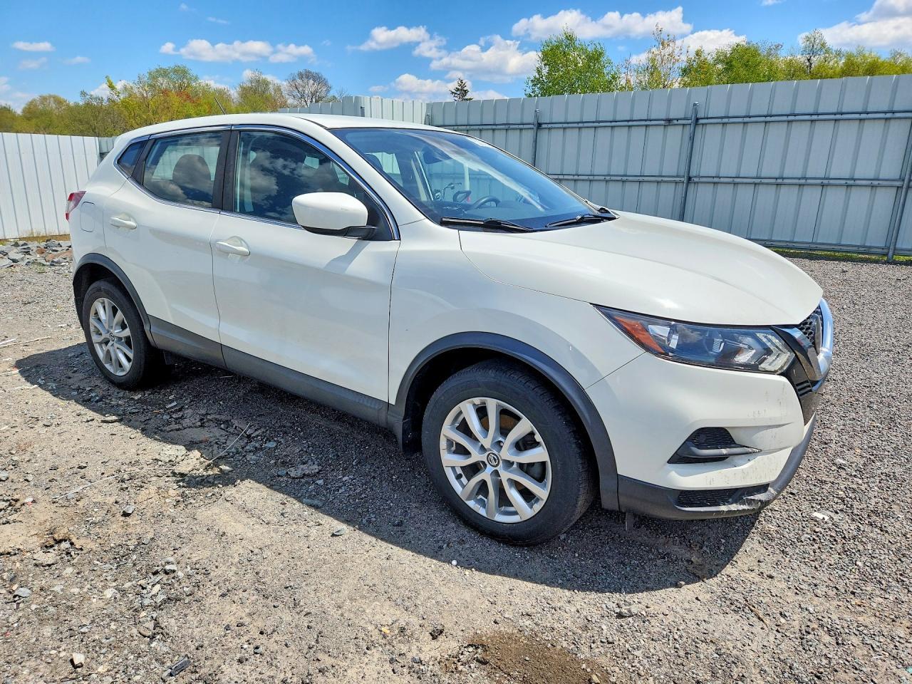 2020 Nissan Rogue Sport S - Фото 4