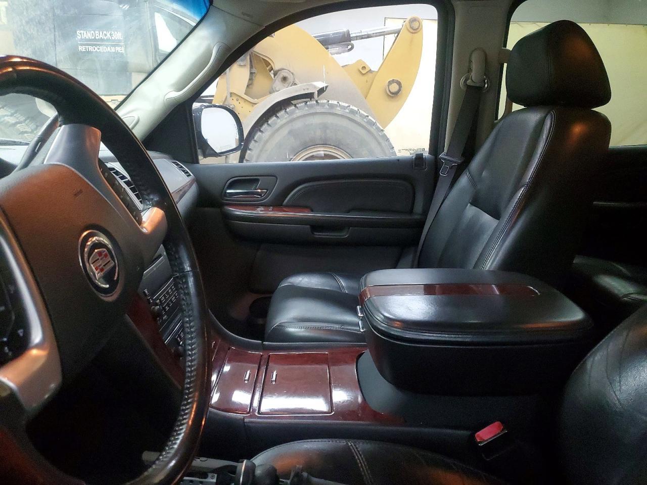 2007 Cadillac Escalade Ext - Image 7