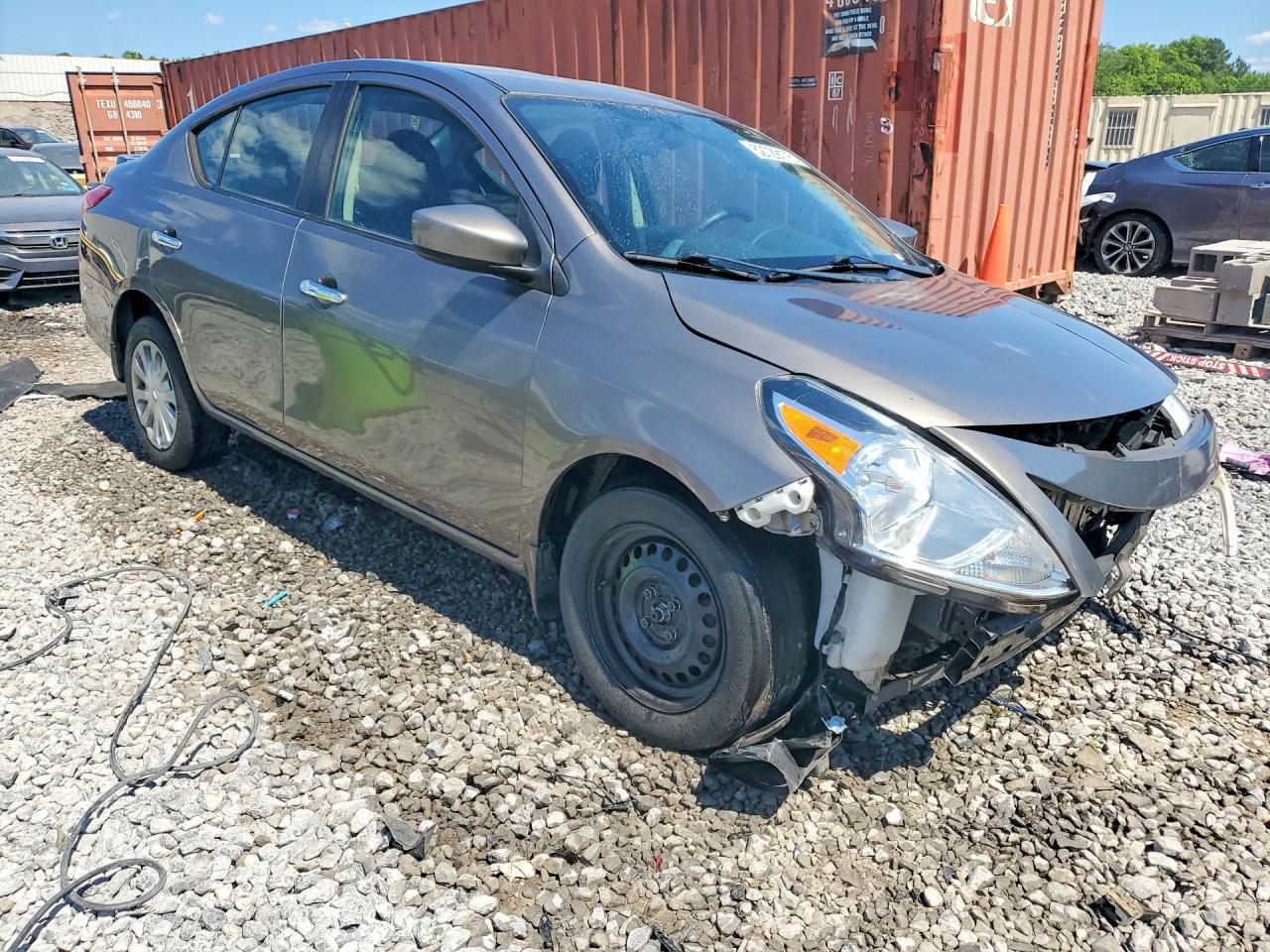 2017 Nissan Versa 1.6 Sv - Фото 4