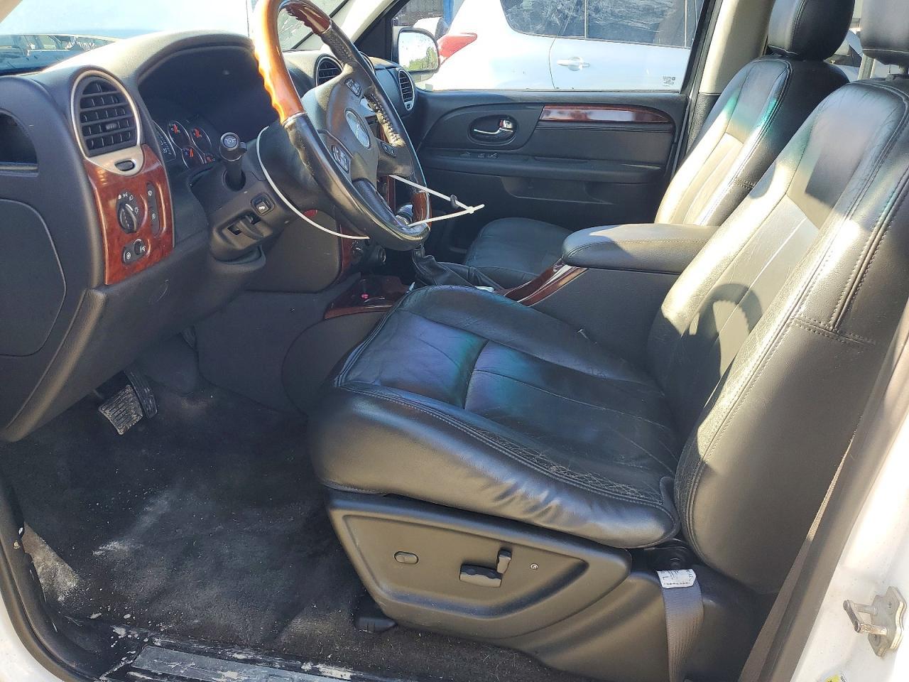 2006 GMC Envoy Denali Xl - Image 7
