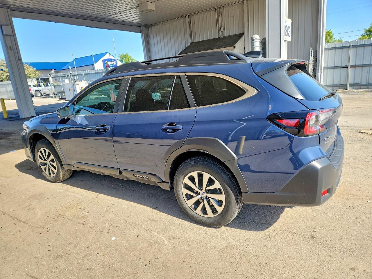 2024 Subaru Outback Premium - Фото 2