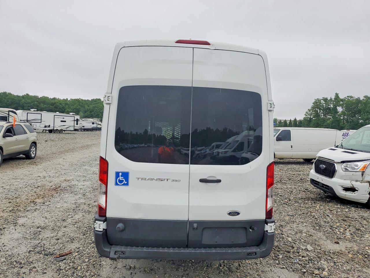 2017 Ford Transit T-350 Handicap Accessible - Фото 6