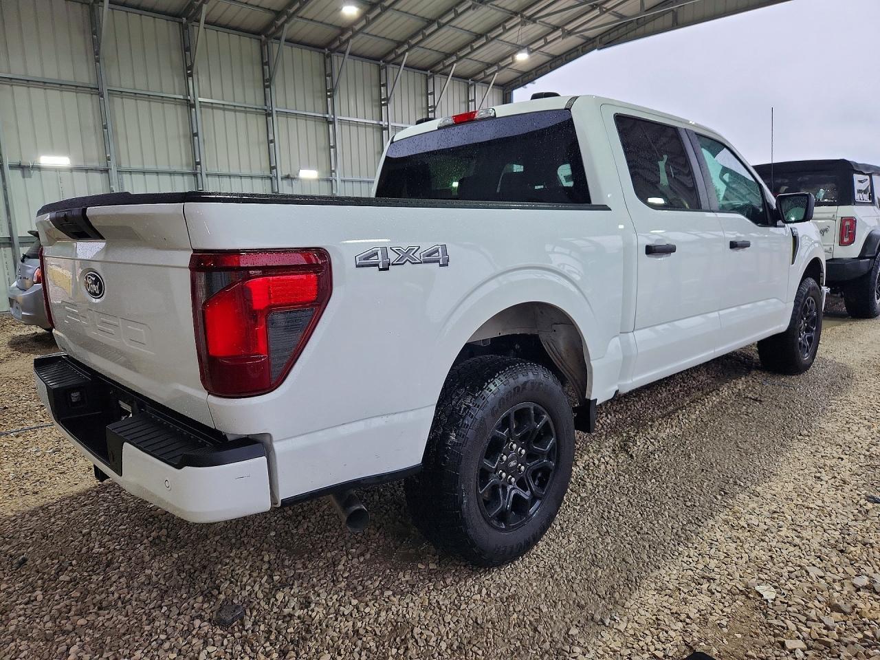 2025 Ford F150 Stx - Фото 3