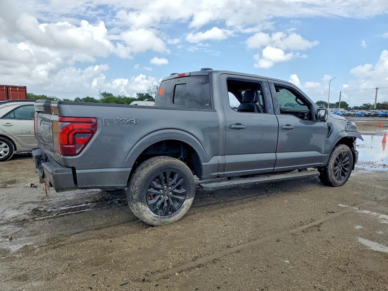 2024 Ford F150 Lariat - Image 3