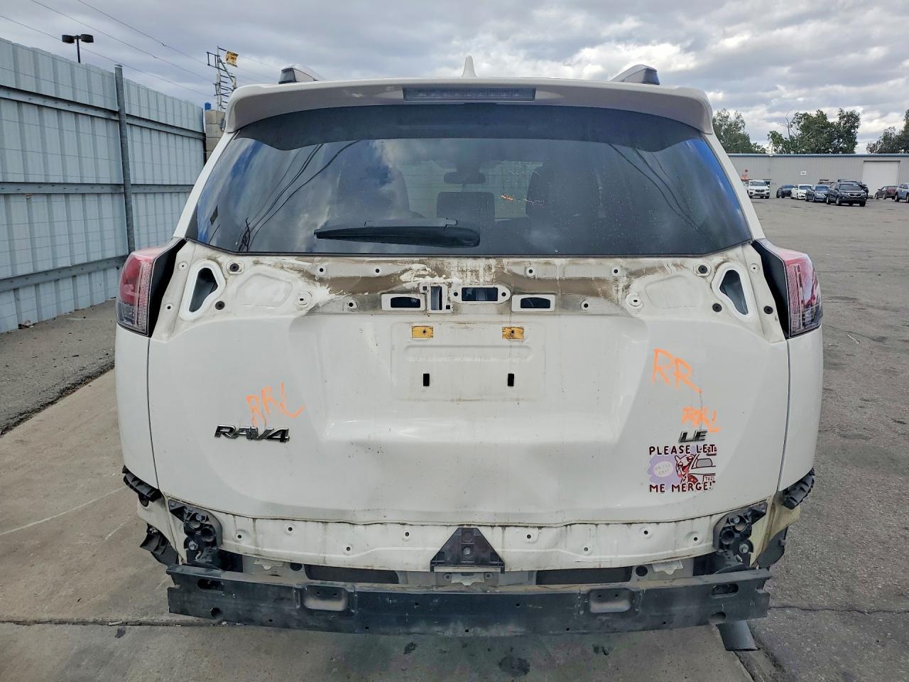 2017 Toyota Rav4 Le - Фото 6