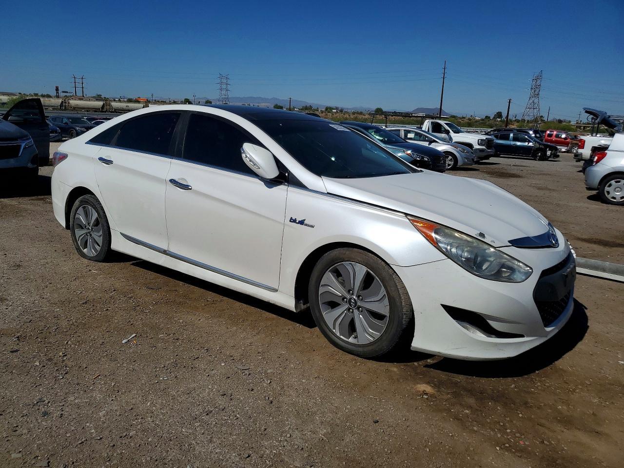 2015 Hyundai Sonata - Image 4