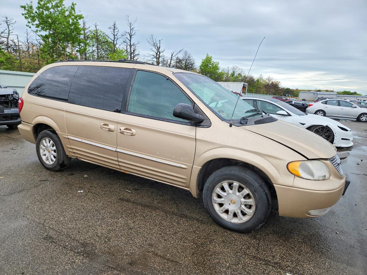 2001 Chrysler Town & Country Lxi - Фото 4