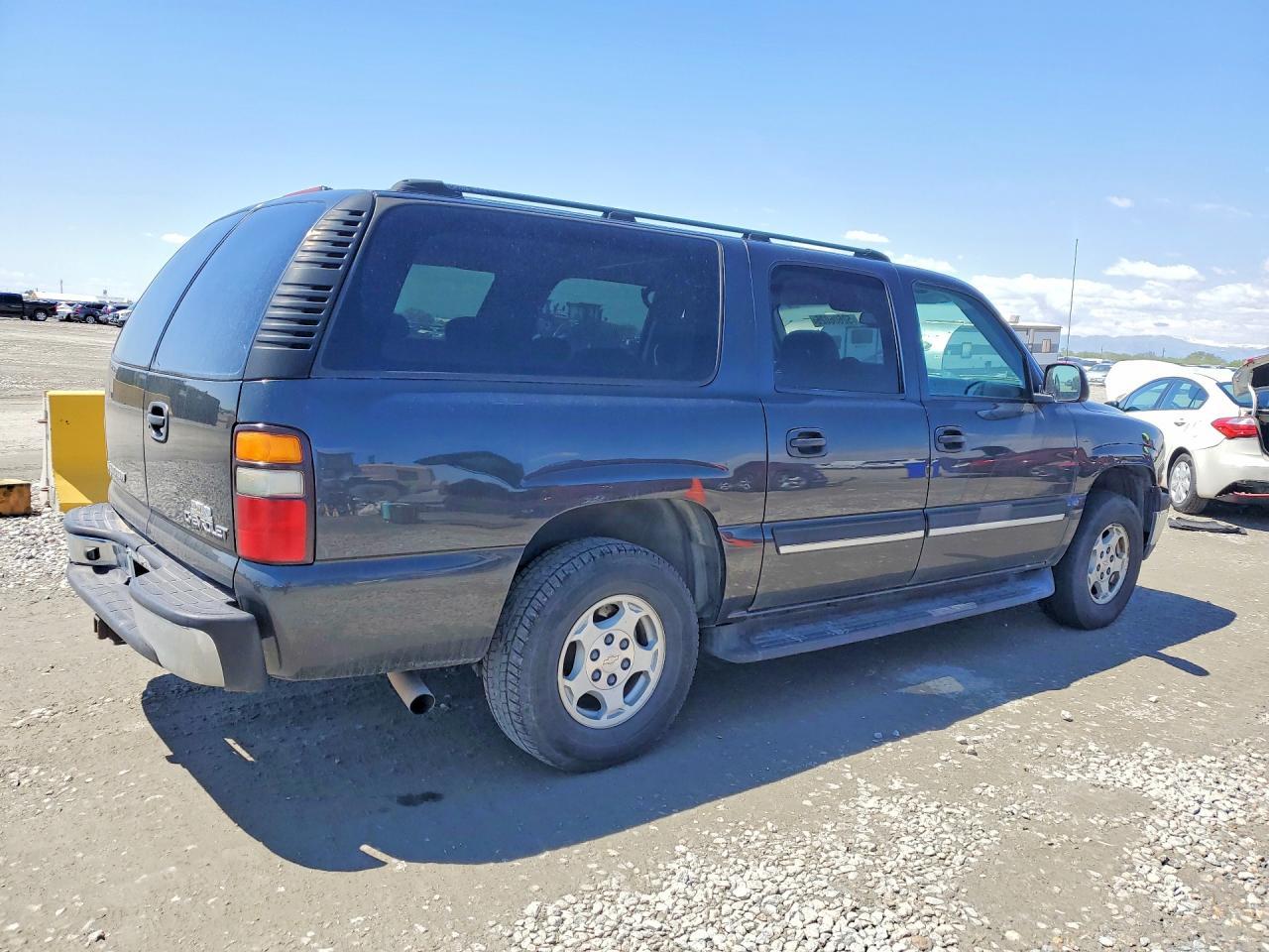 2004 Chevrolet Subrban - Фото 3