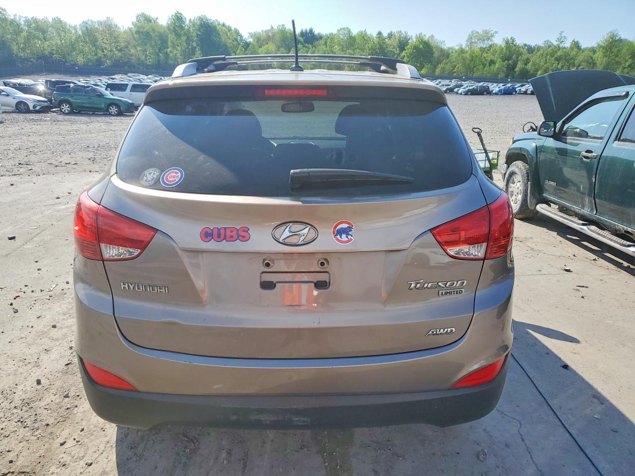 2012 Hyundai Tucson Limited - Image 6