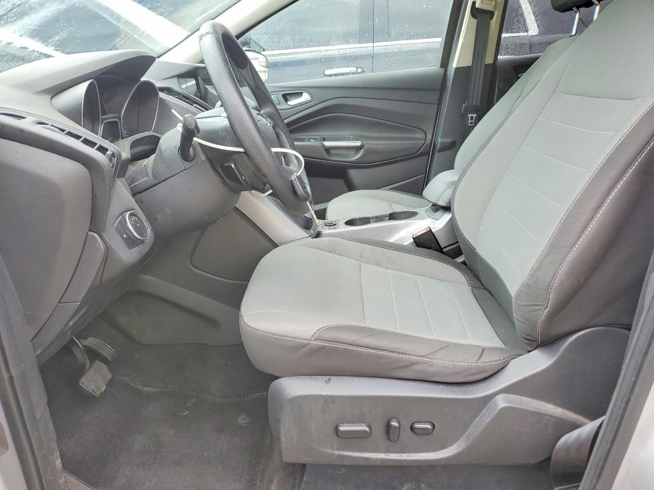 2016 Ford Escape Se - Фото 7