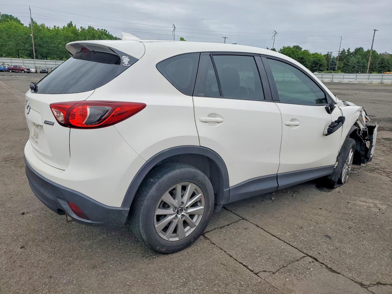 2016 Mazda Cx-5 Sport - Image 3
