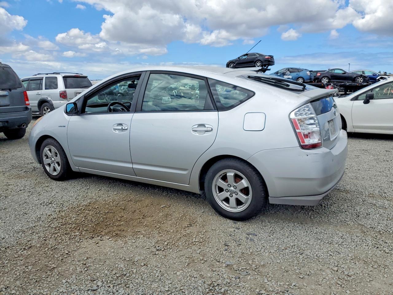 2008 Toyota Prius Base - Фото 2
