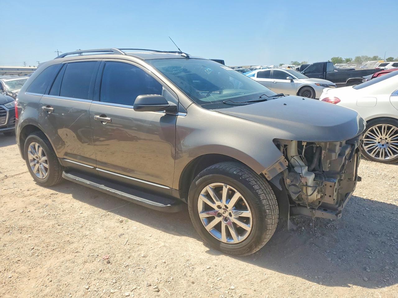 2013 Ford Edge Limited - Image 4