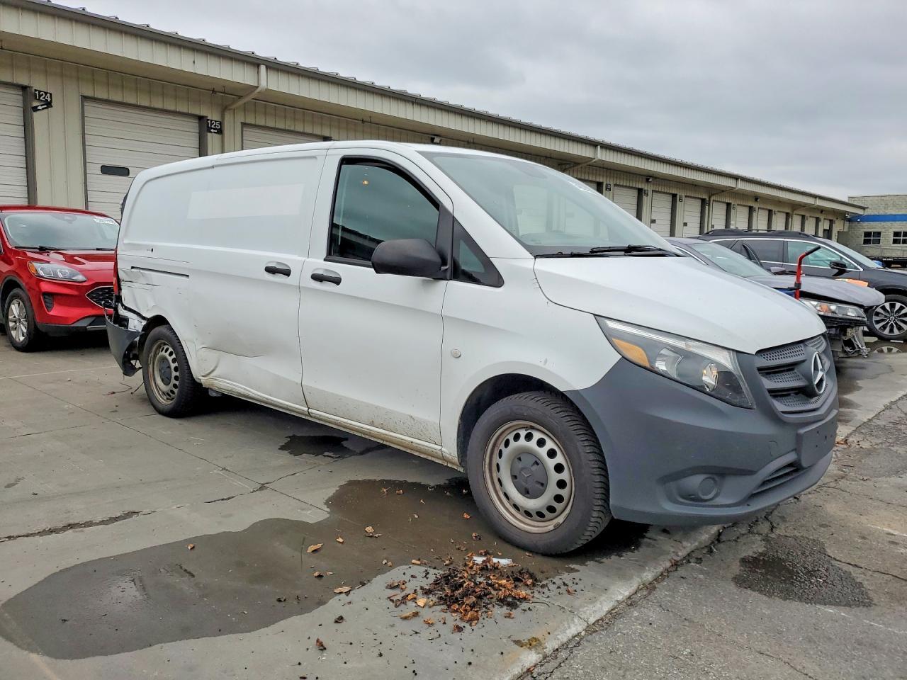 2020 Mercedes Benz Metris - Фото 4