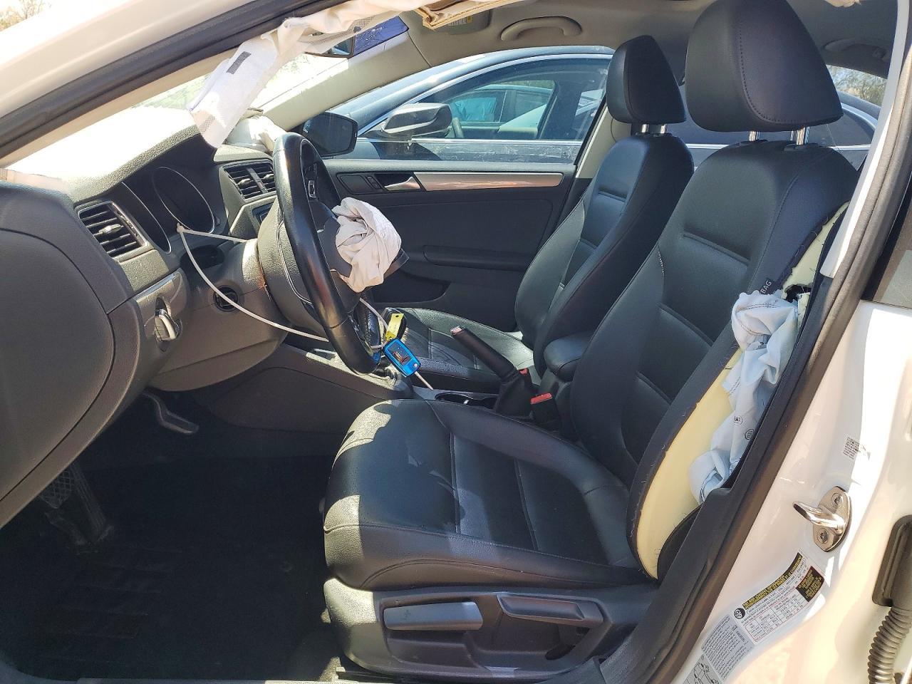 2017 Volkswagen Jetta Se - Image 7