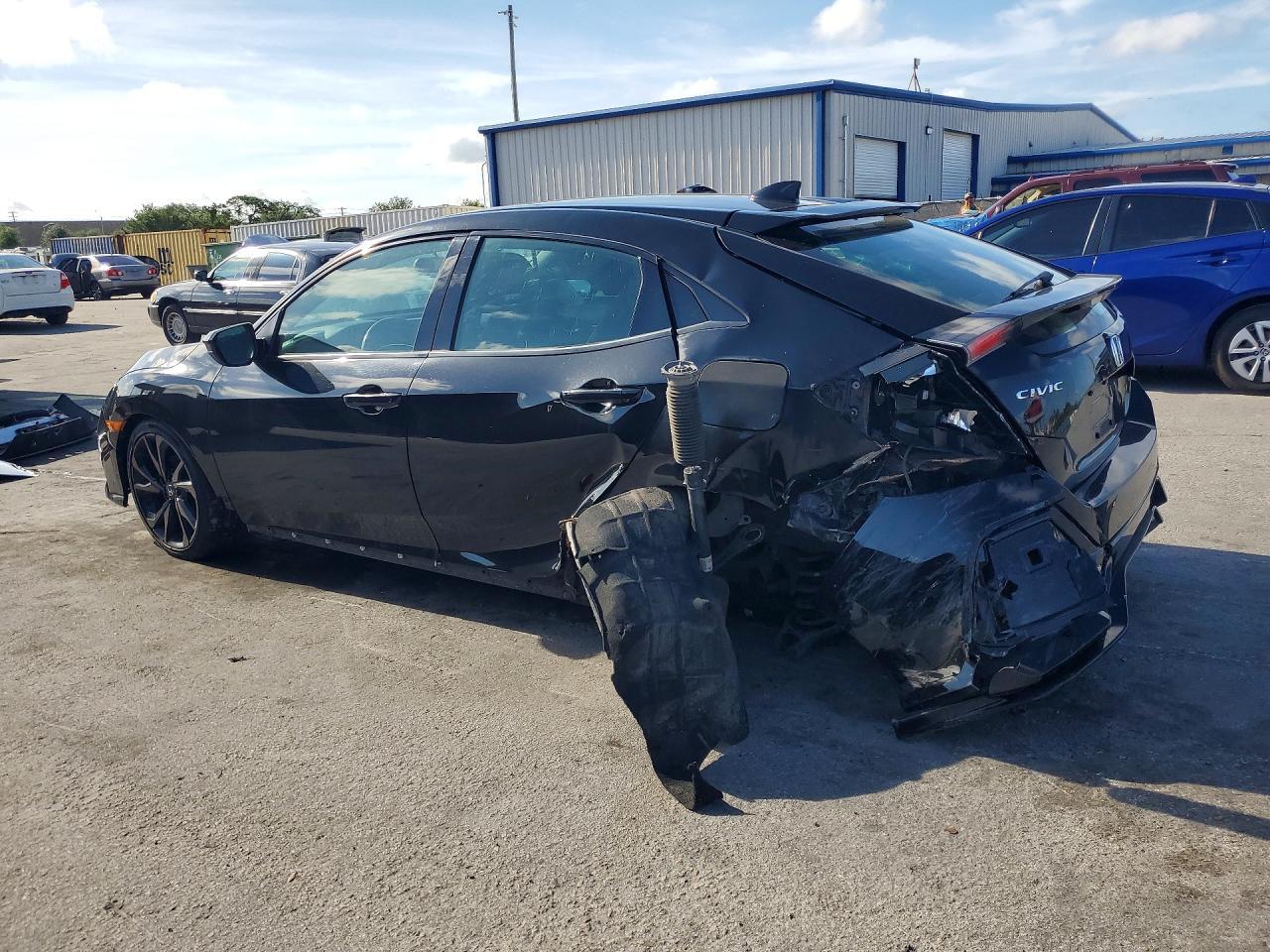 2018 Honda Civic Sport - Фото 2