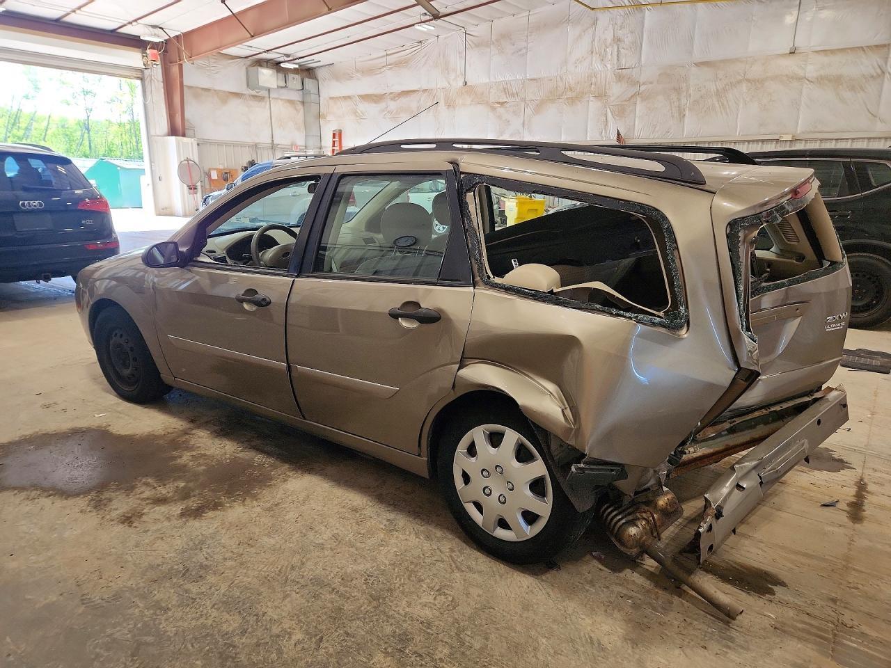 2005 Ford Focus Zxw - Фото 2