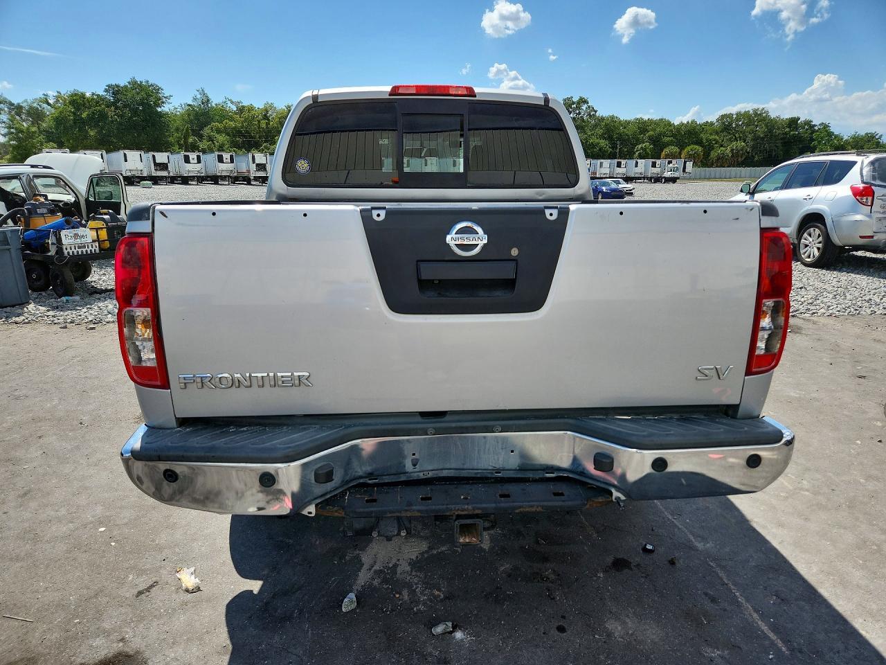2014 Nissan Frontier S - Фото 6