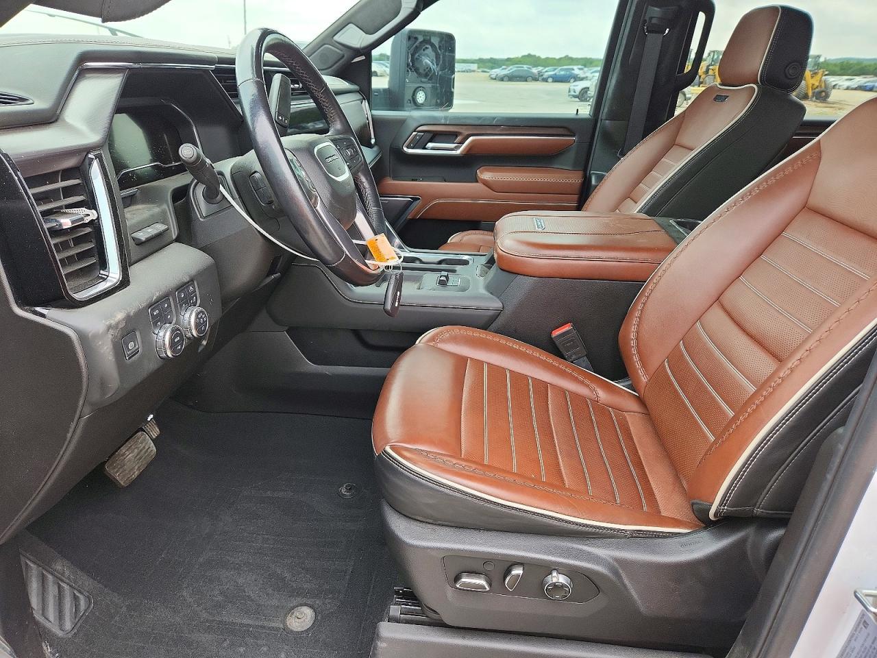 2025 GMC Sierra K2500 Denali Ultimate - Фото 7