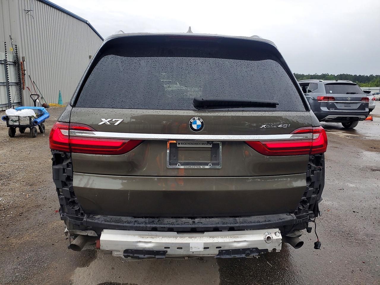 2021 BMW X7 xDrive40I - Фото 6