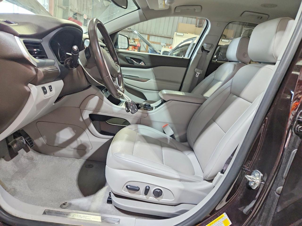 2021 GMC Acadia Slt - Фото 7